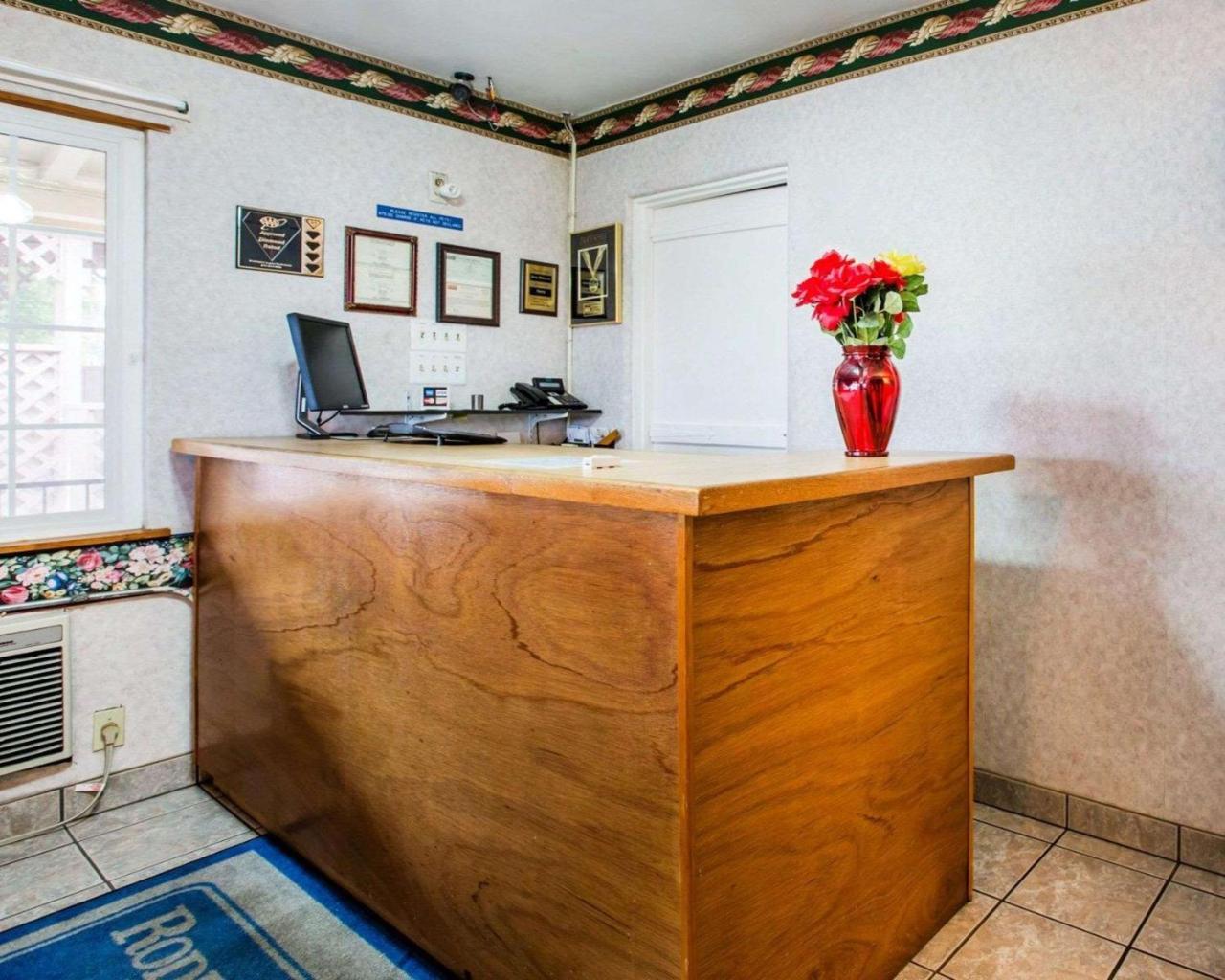 Jefferson Inn Yreka Eksteriør billede